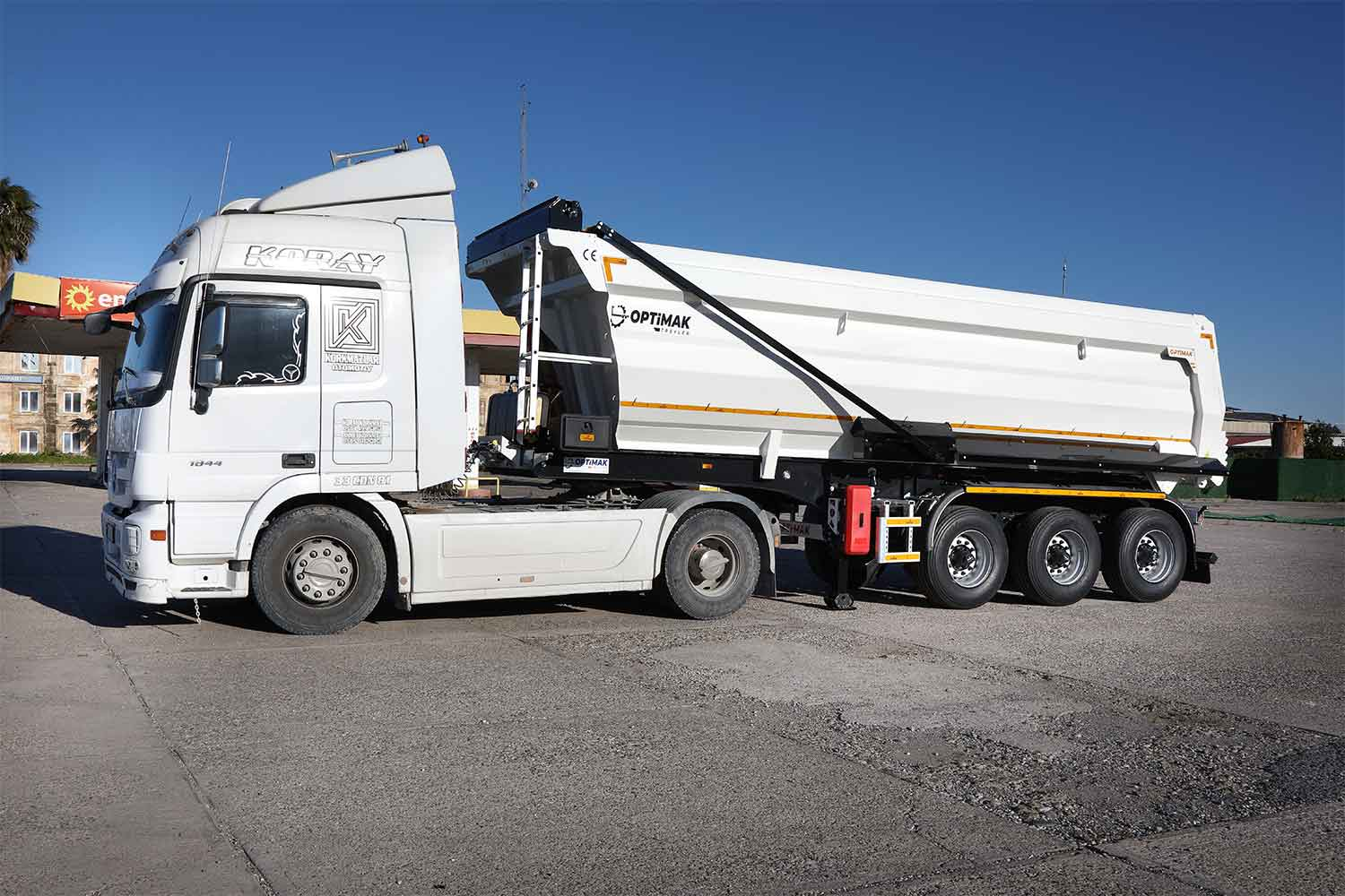 Which Trailer Design Factors Improve Fuel Efficiency?
